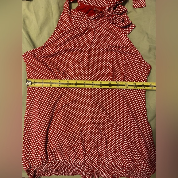 Guess Rank Top Red with White Polka Dots Sz Medium - Picture 7 of 7